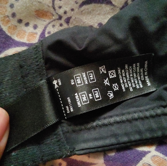 SOLD ** BNWOT Sculptresse Estel Bra in 36J - Picture 3 of 5